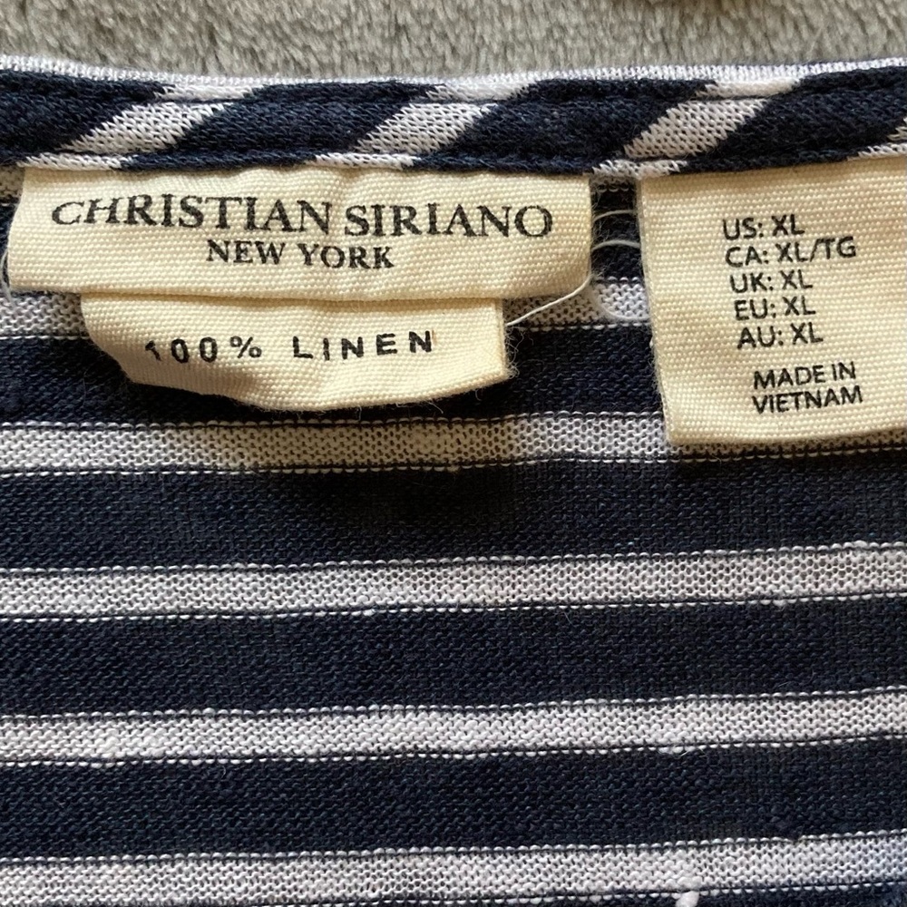 Christian Siriano 100% Linen Navy and White Striped Short Sleeve Top - Picture 2 of 6